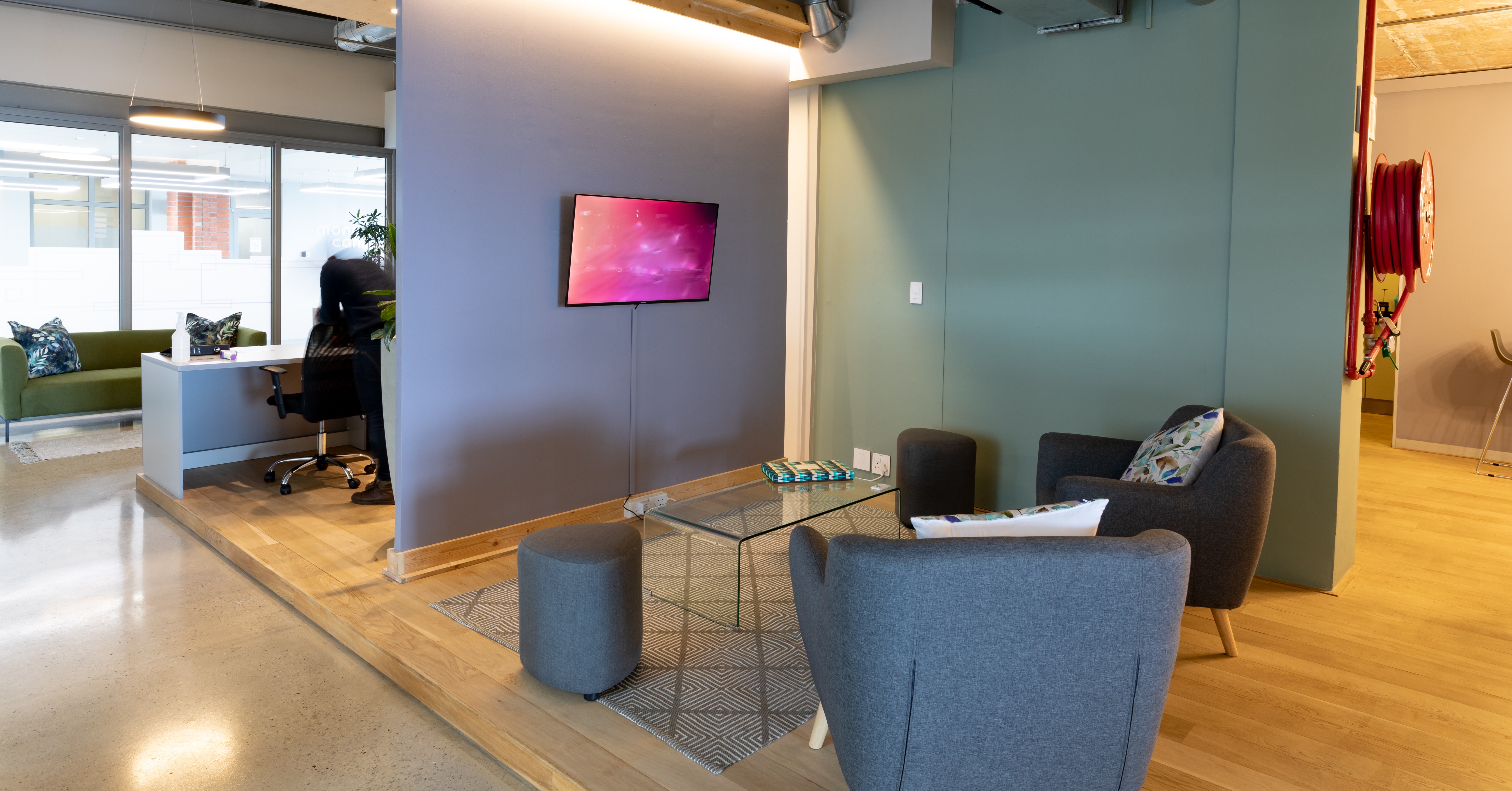 It's Time to Check the Digital Signage in Your Workplace